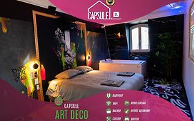 Capsule Art Deco - Jacuzzi - Netflix - Home Cinema - Arcade De Jeux & Nintendo Switch - 2 Chambres - Filet Suspendu