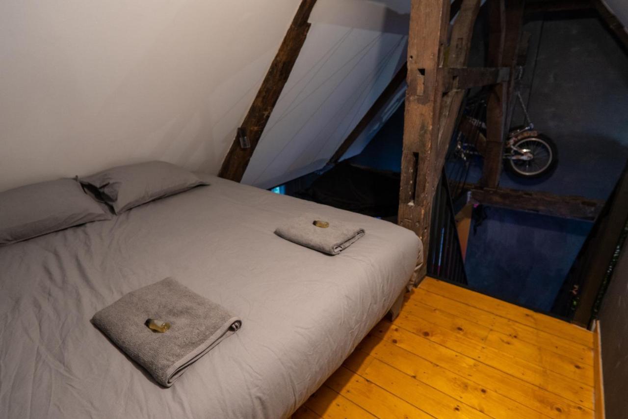 Capsule Art Deco - Jacuzzi - Netflix - Home Cinema - Arcade De Jeux & Nintendo Switch - 2 Chambres - Filet Suspendu Valenciennes Exterior foto